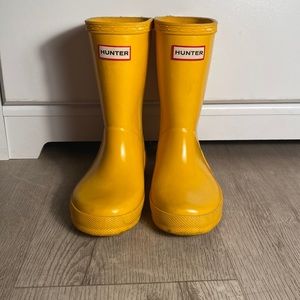 Hunter Kids boots Size 10